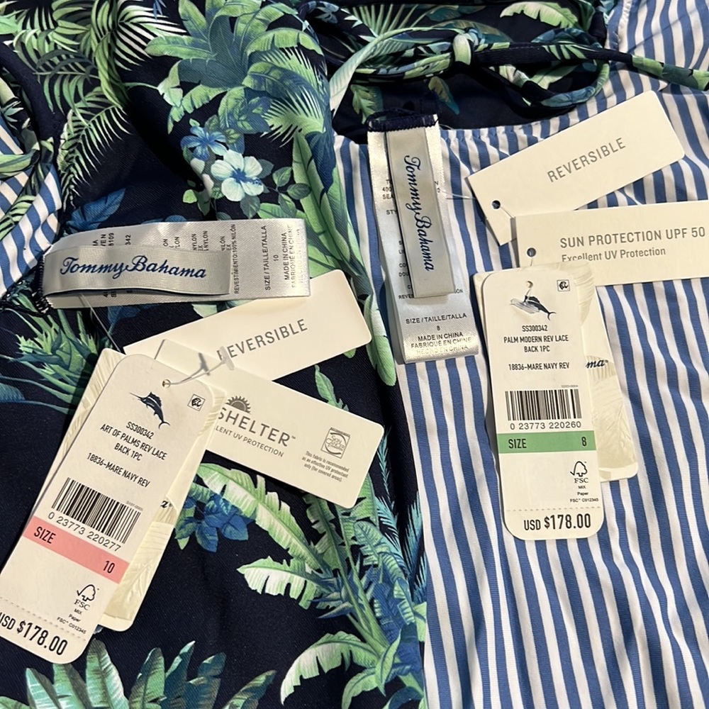 Tommy Bahama Art Of Palms Reversible Lace Back One Piece - Picture 15 of 16